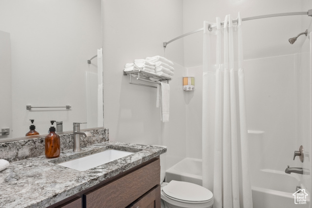 Photo 52 for MLS #2092439 at 175 S Blue Topaz Ln