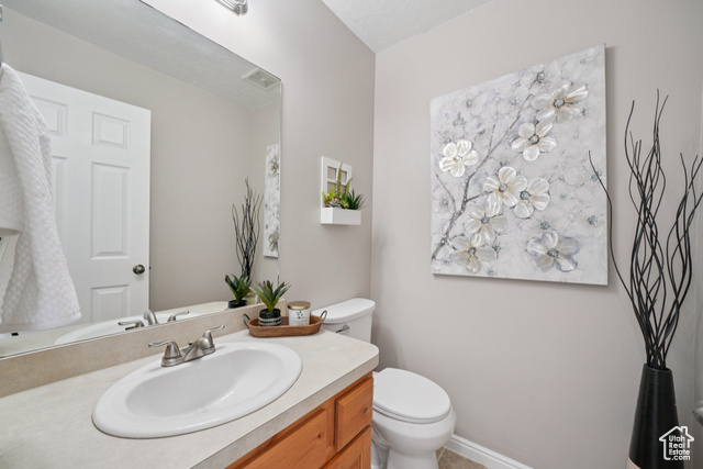 Photo 5 for MLS #2092452 at 1213 E 540 North