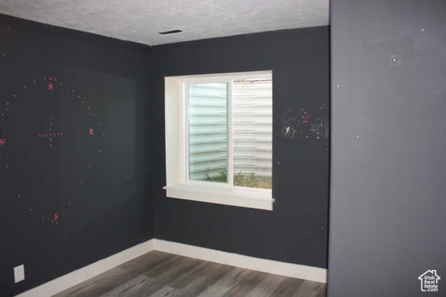 Photo 30 for MLS #2092470 at 539 S Chan Dr