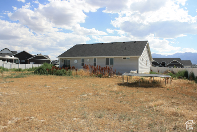 Photo 34 for MLS #2092470 at 539 S Chan Dr