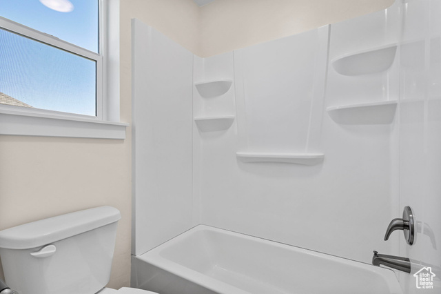 Photo 40 for MLS #2092483 at 181 W 580 South