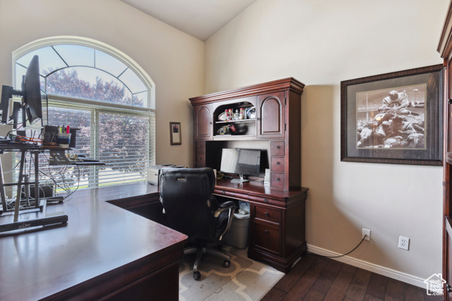 Photo 14 for MLS #2092502 at 163 Cold Creek Way
