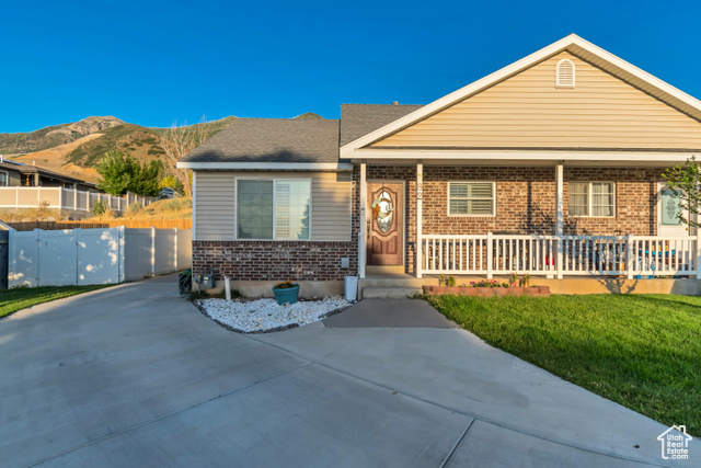 382 N PEACH ST, Santaquin UT 84655