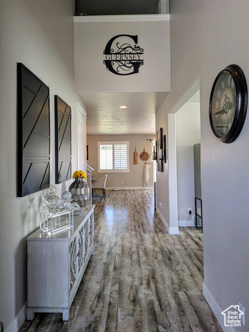 Photo 4 for MLS #2092516 at 2671 W Constance Way