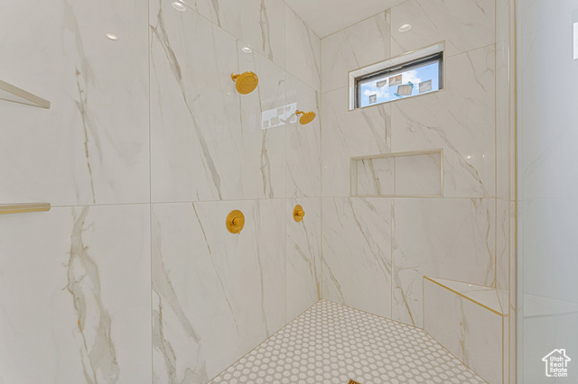 Photo 35 for MLS #2092536 at 1762 S 920 West