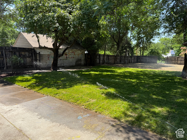 Photo 18 for MLS #2092557 at 2327 S Custer