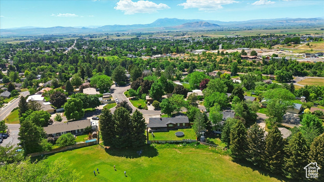 Photo 34 for MLS #2092565 at 130 Summit Dr