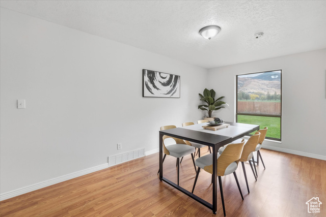 Photo 9 for MLS #2092565 at 130 Summit Dr