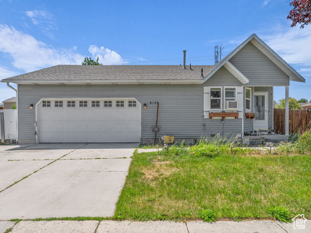6126 S MIDDLEWOOD CIR, Salt Lake City UT 84118