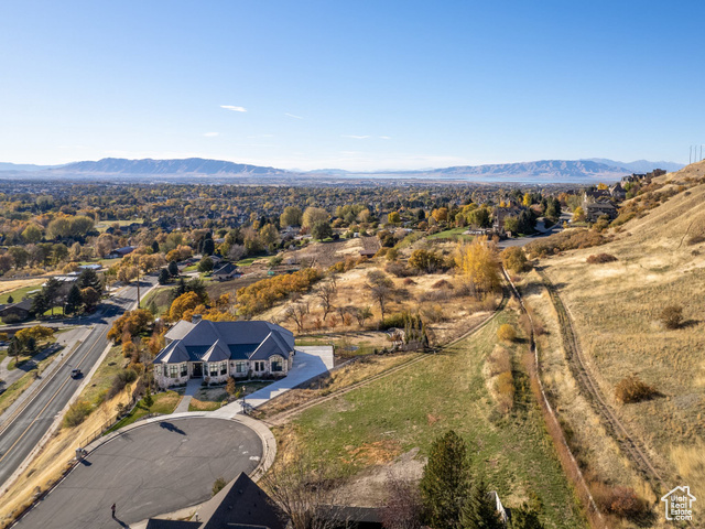 Photo 14 for MLS #2092577 at 2881 Thirty Oaks Dr
