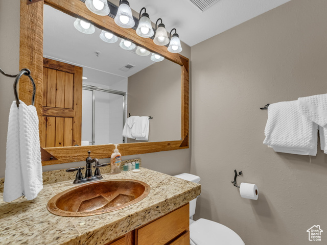 Photo 11 for MLS #2092582 at 6821 N 2200 West #11C