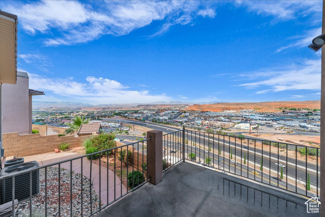 Photo 31 for MLS #2092590 at 393 N Crestline Cir
