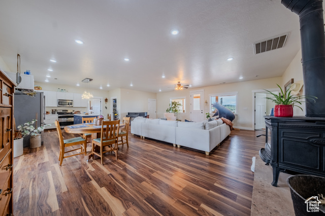 Photo 6 for MLS #2092644 at 7395 N Johnson Canyon Rd