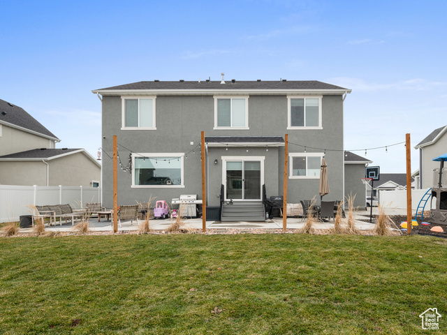 Photo 8 for MLS #2092651 at 627 S Meade St
