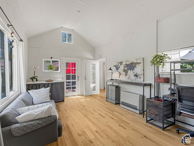 Photo 30 for MLS #2092722 at 1155 N Pinecrest Canyon Rd