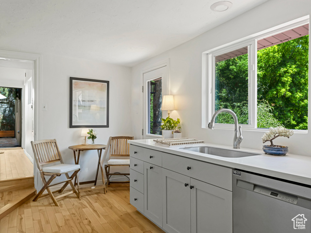 Photo 27 for MLS #2092722 at 1155 N Pinecrest Canyon Rd