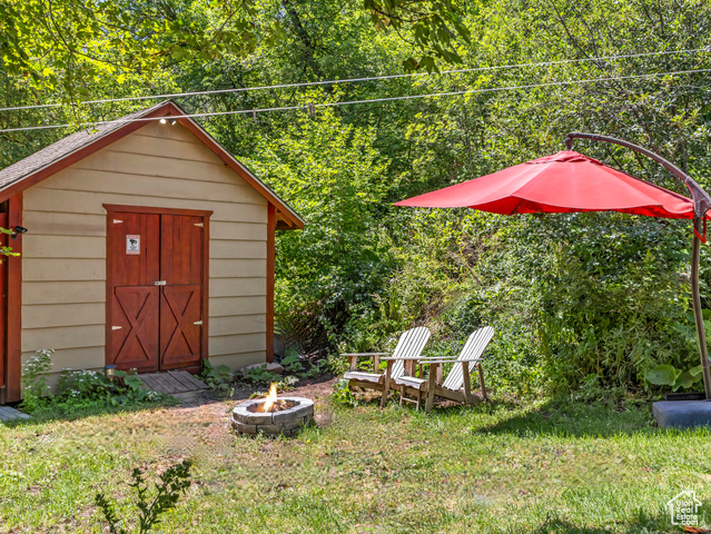 Photo 10 for MLS #2092722 at 1155 N Pinecrest Canyon Rd