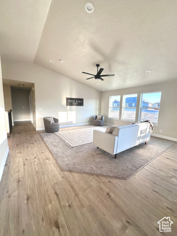 Photo 4 for MLS #2092727 at 128 S Freedom Way #219
