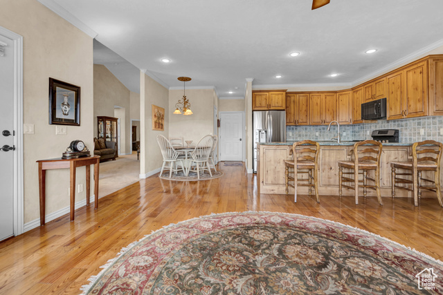 Photo 7 for MLS #2092732 at 285 E Brayden Way