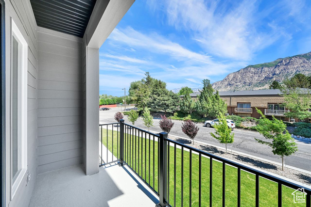 Photo 31 for MLS #2092754 at 1281 16th St