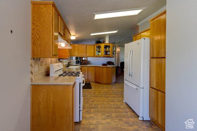 Photo 13 for MLS #2092760 at 466 W Wingate Ave