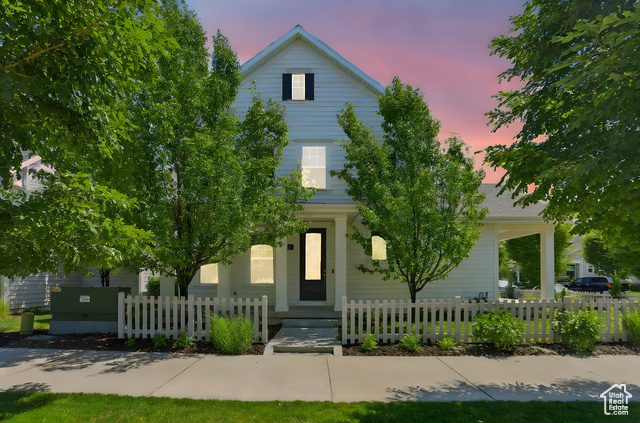 5254 W BURNTSIDE AVE, South Jordan UT 84009