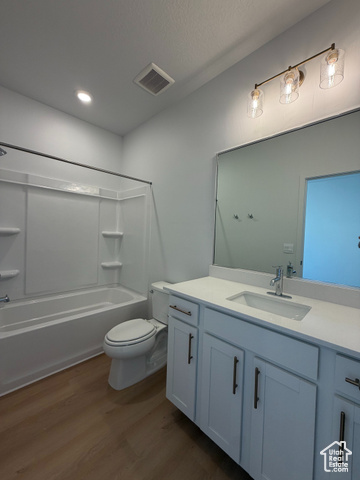 Photo 16 for MLS #2092774 at 2959 N Kingbird Dr #613
