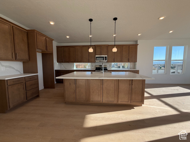 Photo 5 for MLS #2092774 at 2959 N Kingbird Dr #613