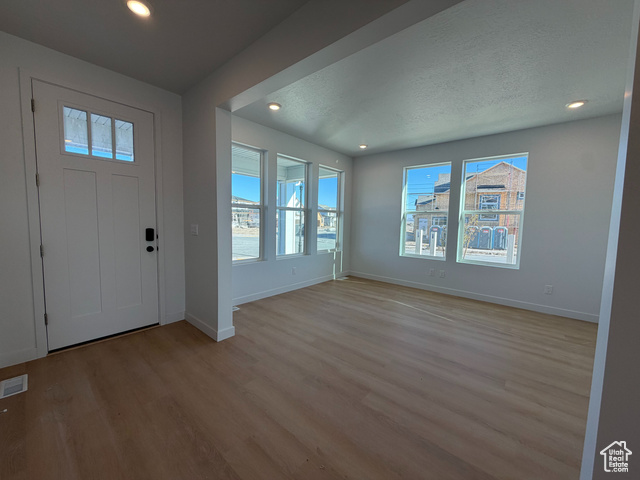 Photo 3 for MLS #2092774 at 2959 N Kingbird Dr #613