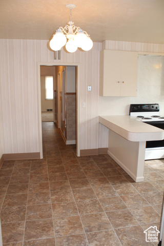 Photo 5 for MLS #2092778 at 2342 S Van Buren Ave
