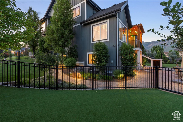 Photo 78 for MLS #2092809 at 6221 W Applecross Cir