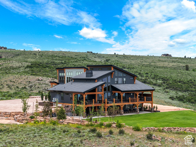 300 Madison Cir