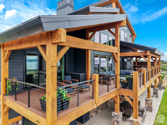 300 Madison Cir