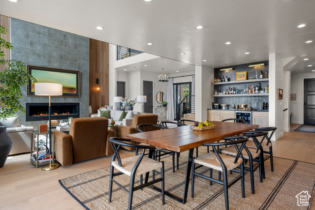 300 Madison Cir