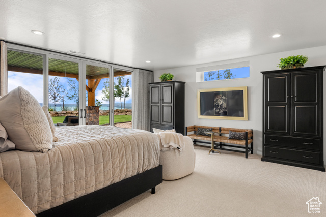 300 Madison Cir