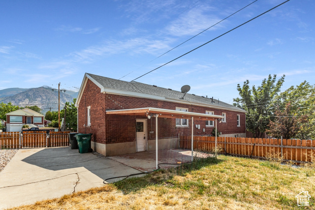Photo 26 for MLS #2092848 at 3071 Quincy Ave