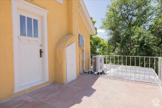 Photo 30 for MLS #2092861 at 537 N Darwin St