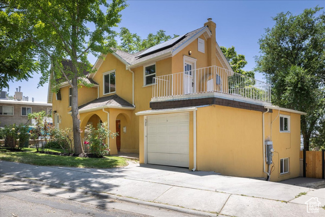Photo 32 for MLS #2092861 at 537 N Darwin St