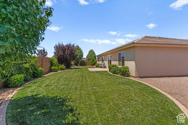Photo 7 for MLS #2092879 at 902 E 3950 South