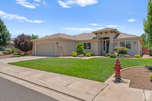 Photo 2 for MLS #2092879 at 902 E 3950 South
