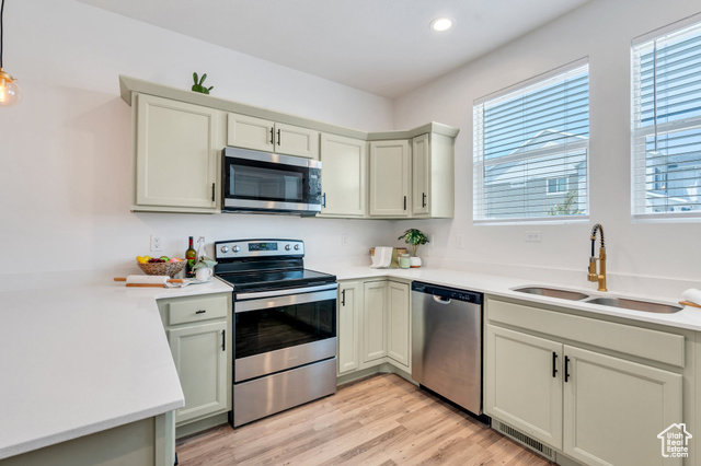 Photo 13 for MLS #2092907 at 3985 W 1960 North