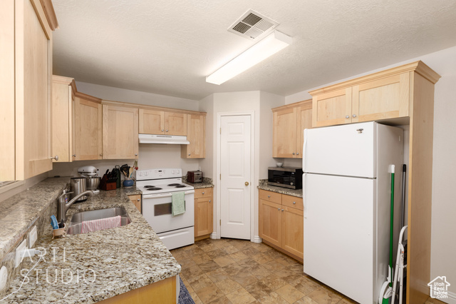 Photo 16 for MLS #2092930 at 1070 N 1400 West