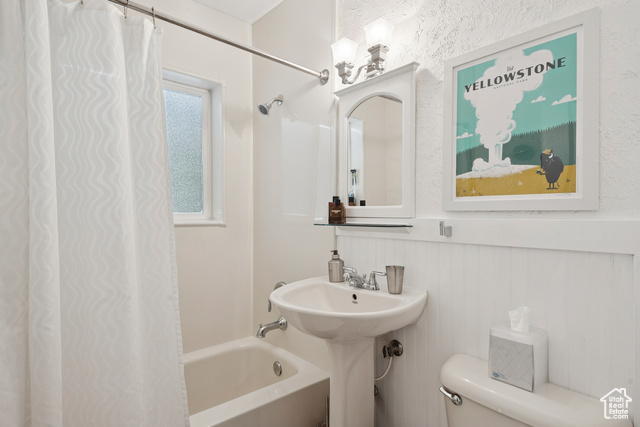 Photo 16 for MLS #2092947 at 1026 W 800 North