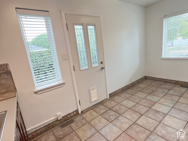 Photo 10 for MLS #2092947 at 1026 W 800 North