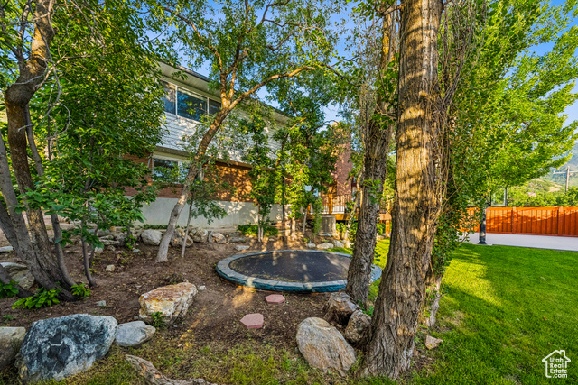 Photo 47 for MLS #2092961 at 8816 S Alpen Way