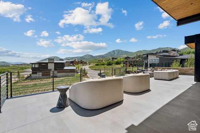 Photo 18 for MLS #2093025 at 1404 W Ursa Way
