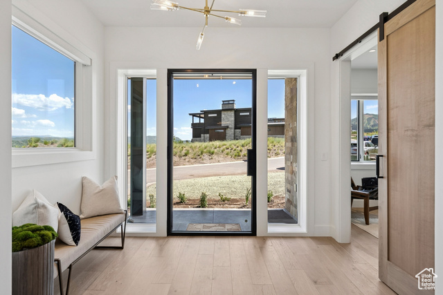 Photo 46 for MLS #2093025 at 1404 W Ursa Way