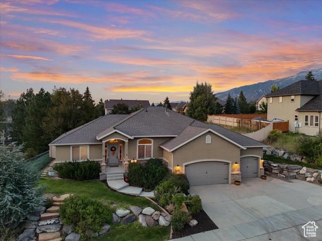 MLS #2093027 - 1639 E Lone Oak Dr