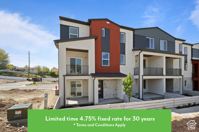 MLS #2093042 - 924 W Coalburn Way #8-26