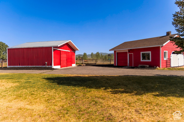 Photo 13 for MLS #2093057 at 266 W Old Ranch Rd
